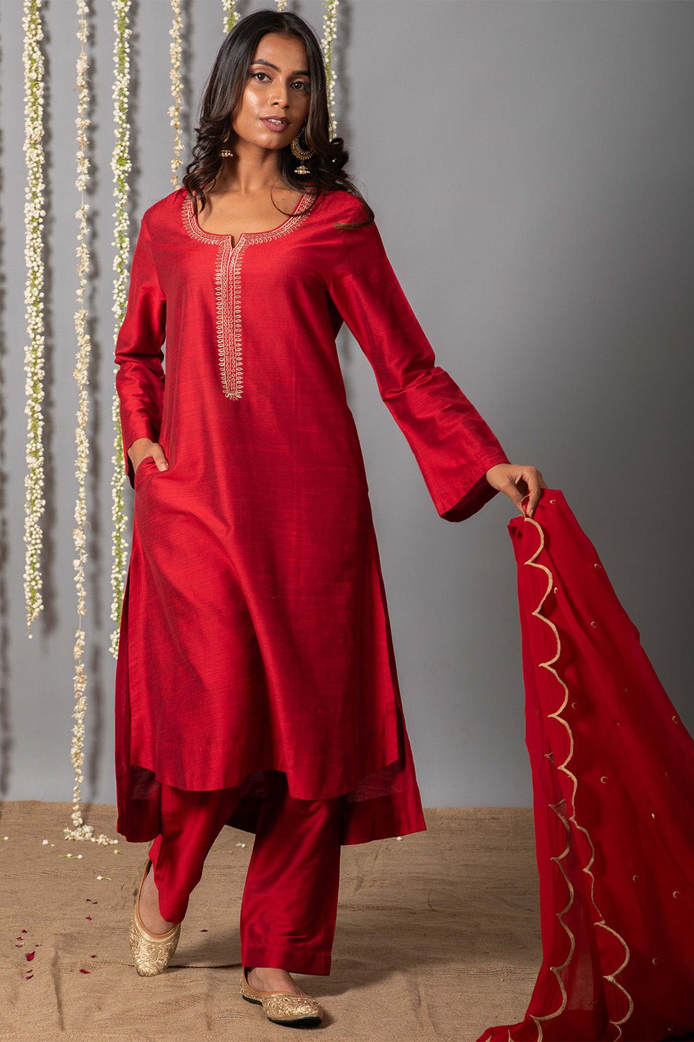 Chand Deep Red Cotton Silk Kurta with Organza Silk Dupatta - Set of 3