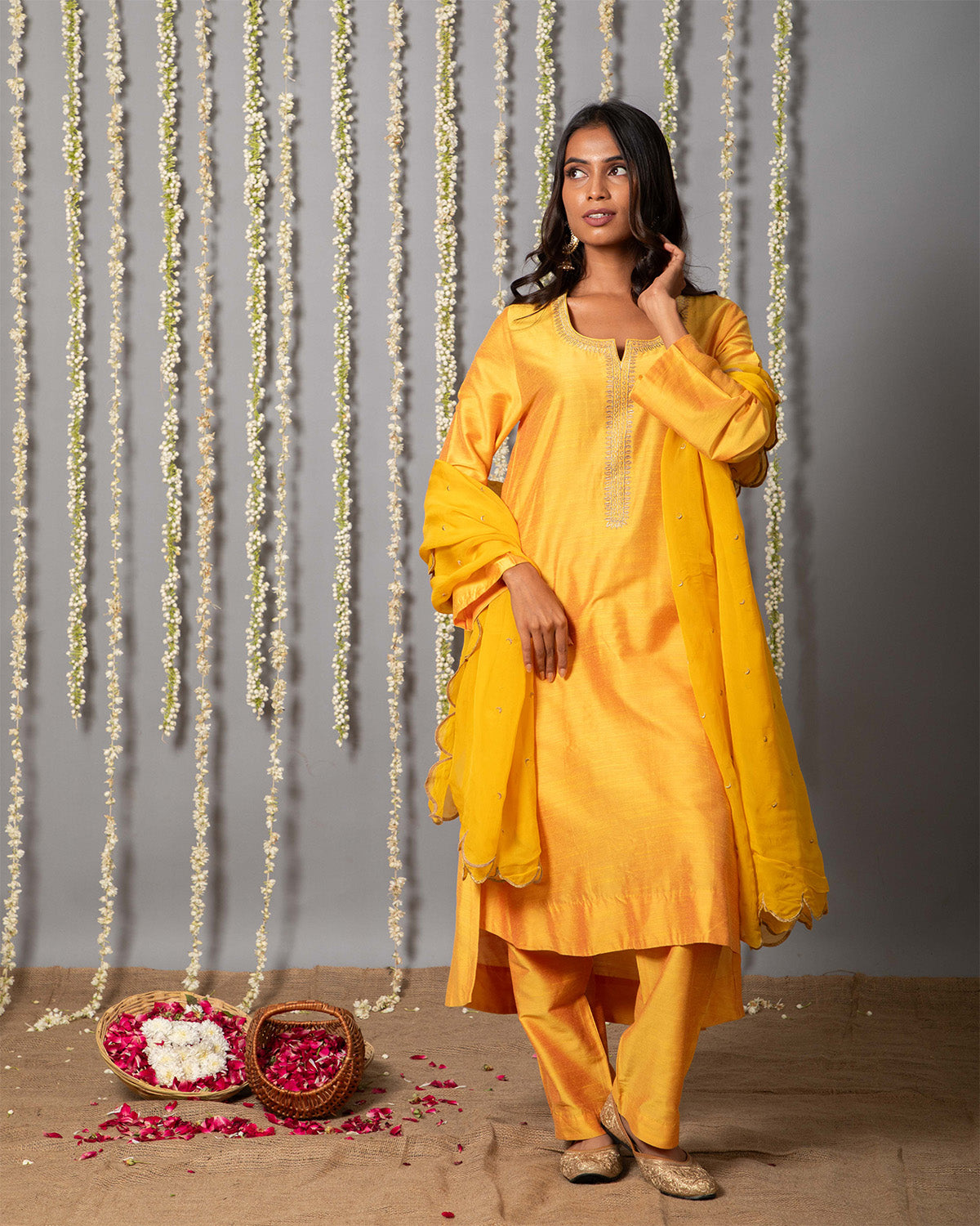 Chand Yellow Cotton silk kurta with organza silk Dupatta