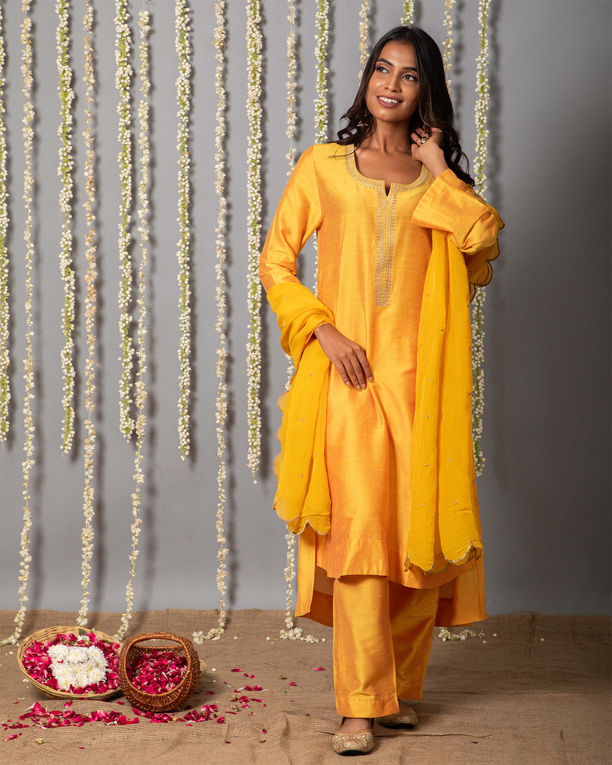 Chand Yellow Cotton silk kurta with organza silk Dupatta