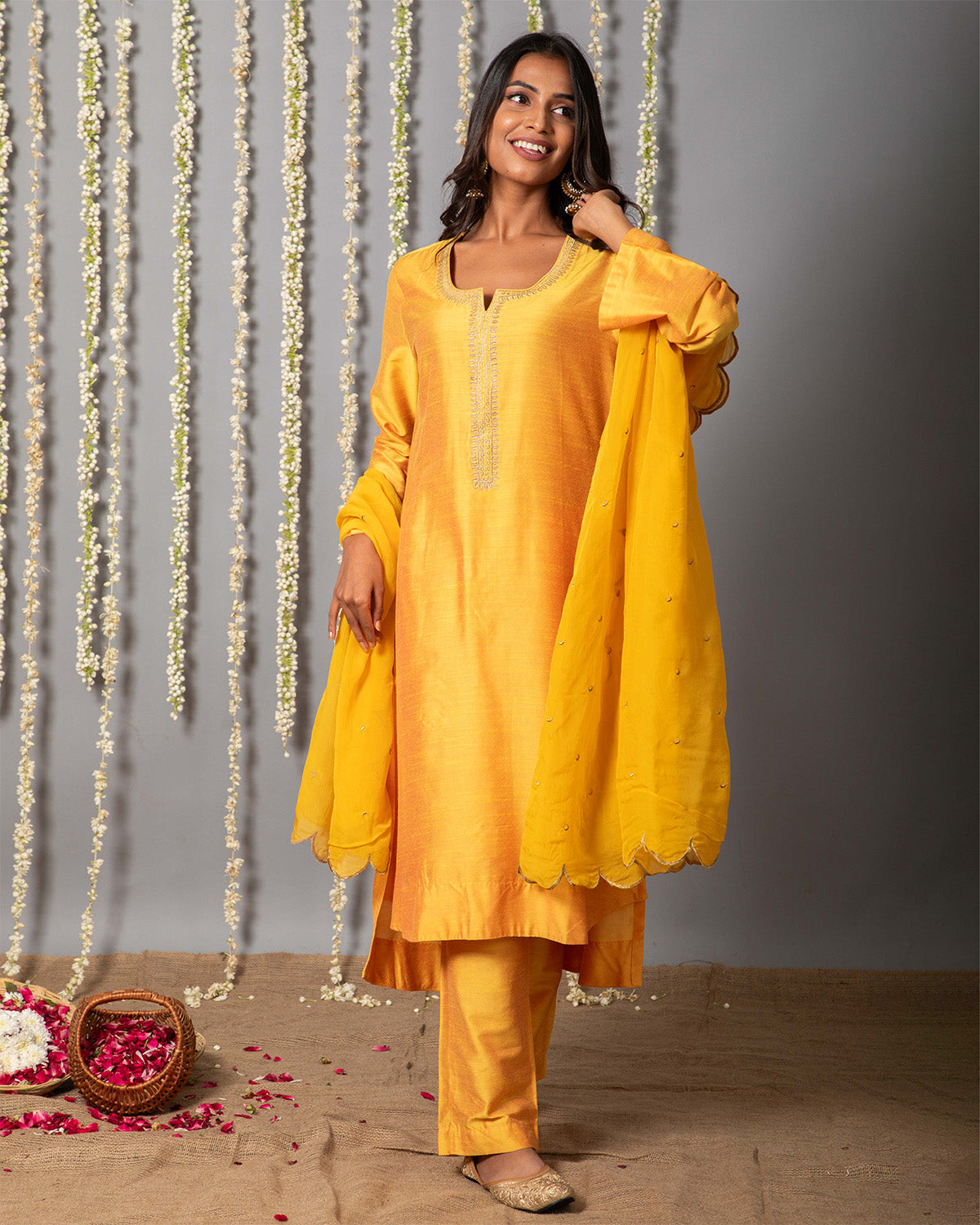 Chand Yellow Cotton silk kurta with organza silk Dupatta