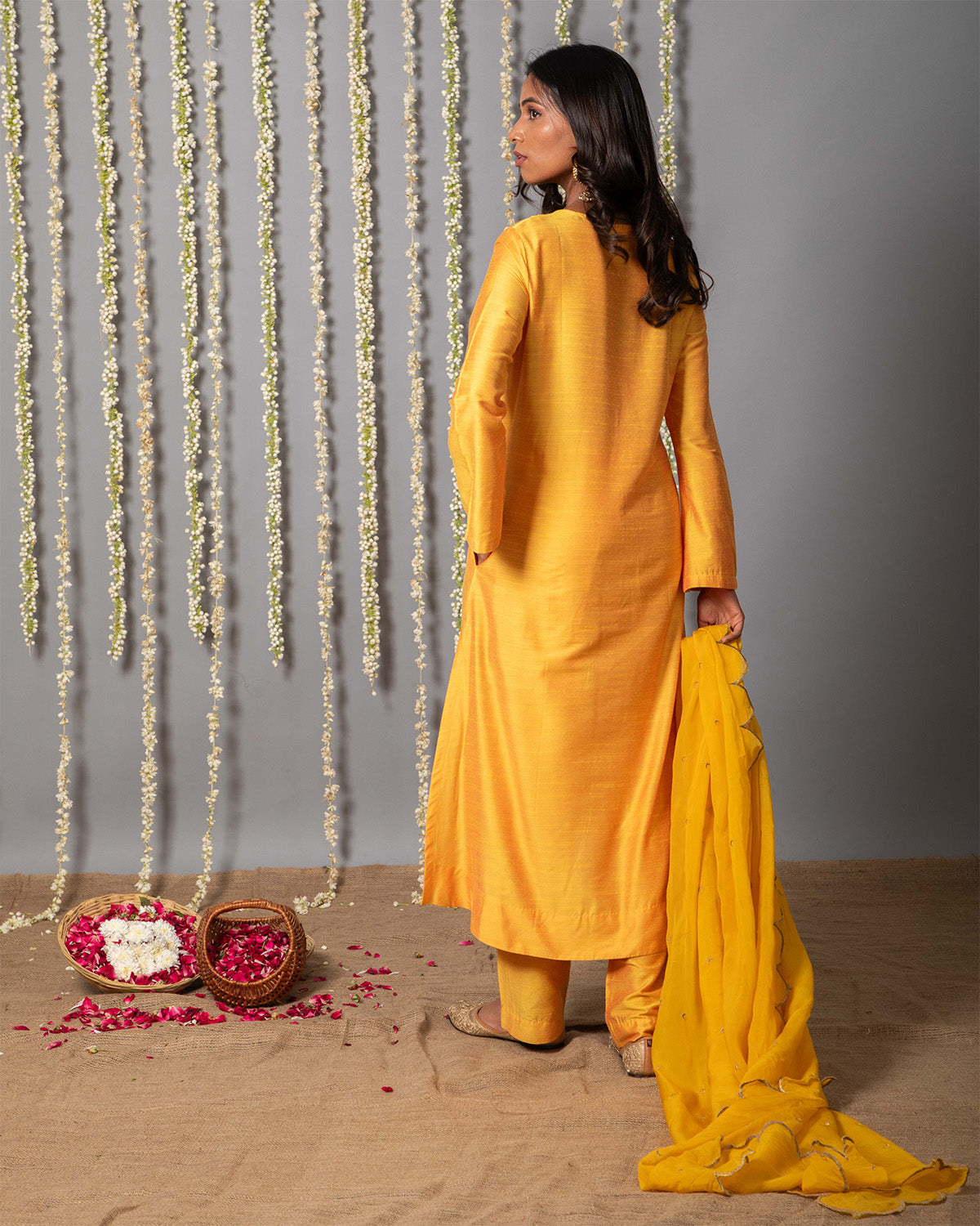 Chand Yellow Cotton silk kurta with organza silk Dupatta