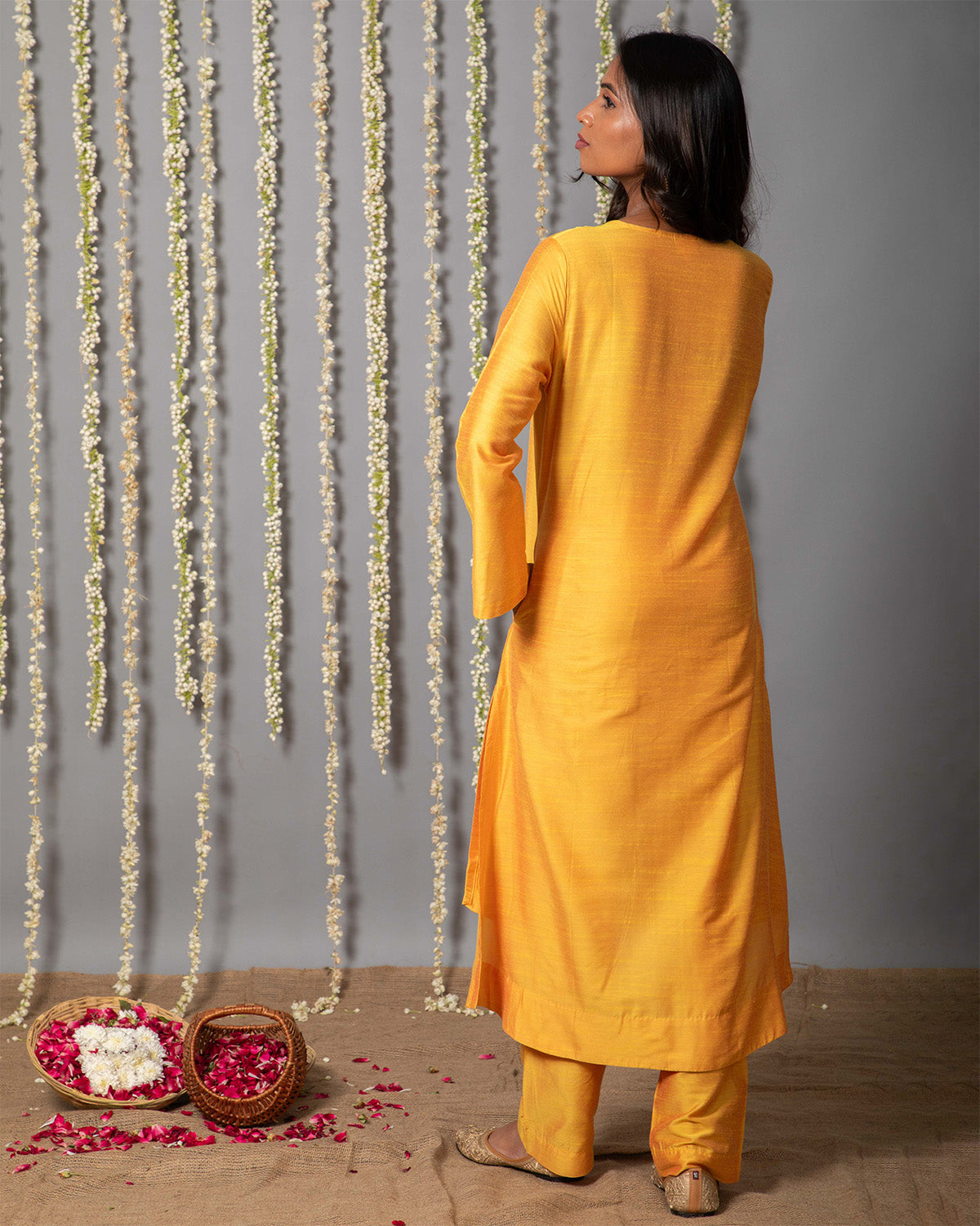 Chand Yellow Cotton silk kurta with organza silk Dupatta