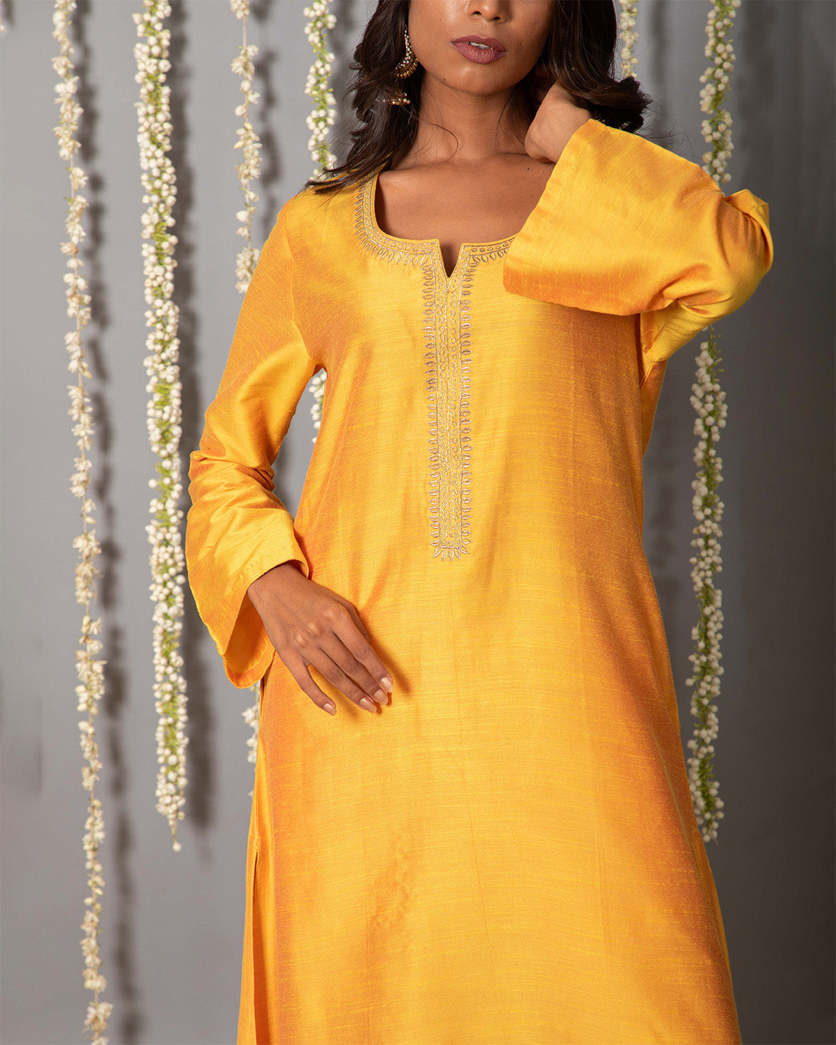 Chand Yellow Cotton silk kurta with organza silk Dupatta