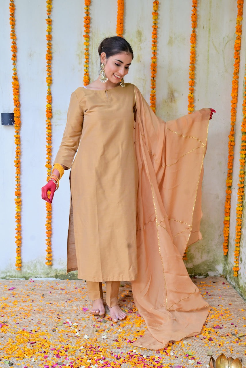 Festive Kurtas Sets Online in India