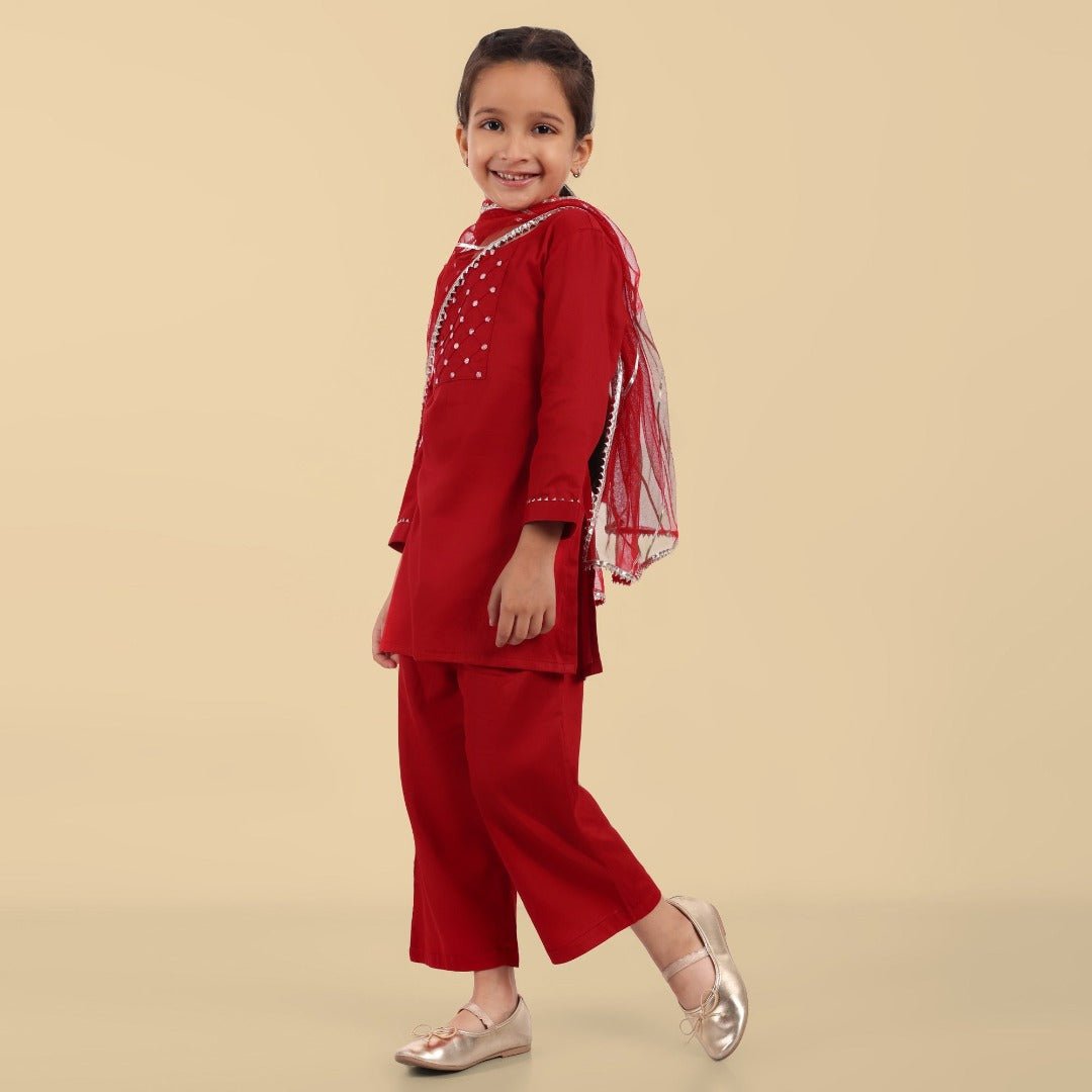 Buy Red Kurtas Set Online