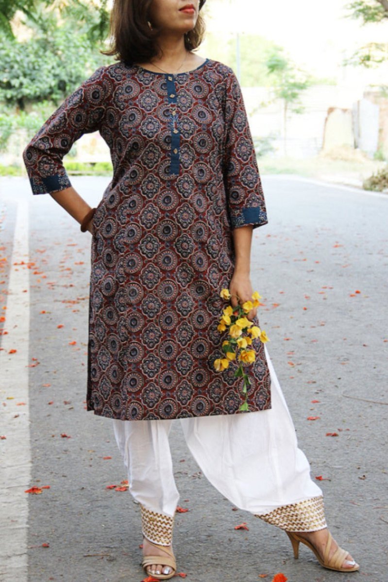 Golden Lahori Poncha Shalwar Online