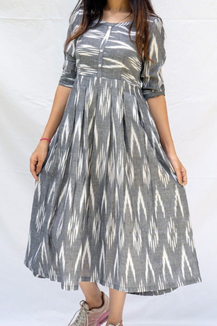 Gray Ikkat Knee-length Dress Online