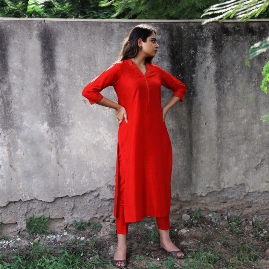 Red Red Silk Lapel Kurta Pants Set