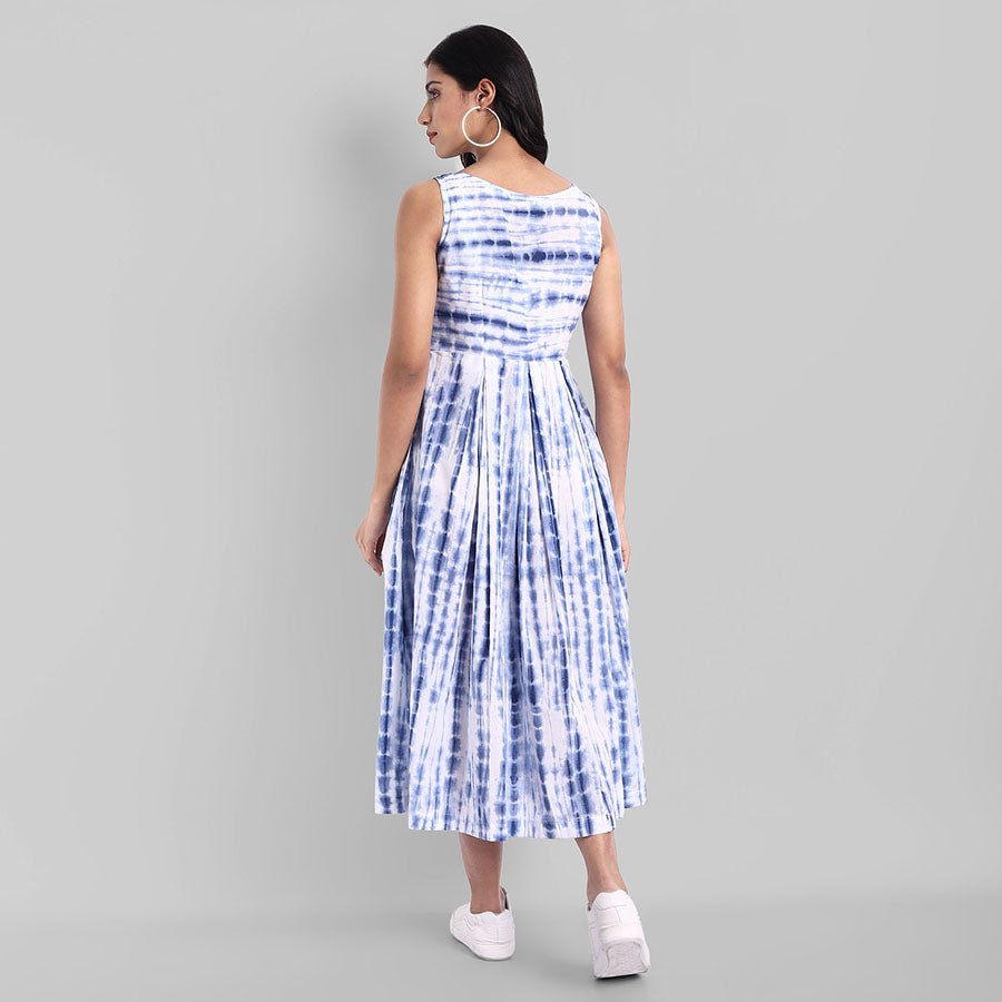 Shibori Print Sleeveless Pleated Dress